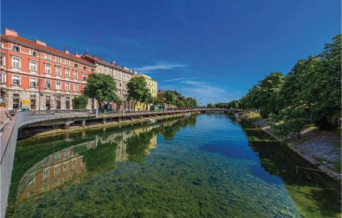 Apartment Rijeka With Sea View III