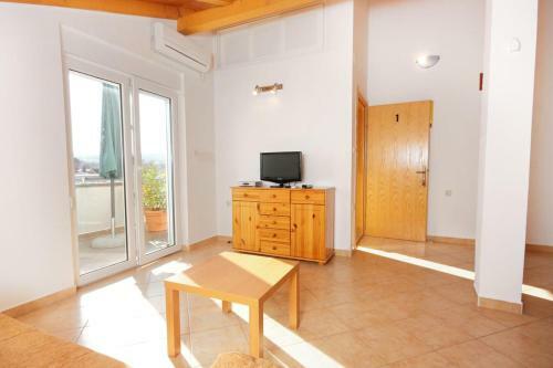 Apartment Razanac 5885a
