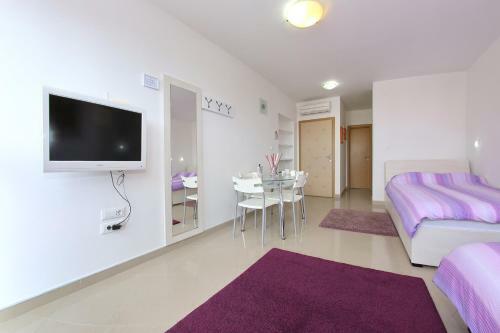 Town Center Apartments