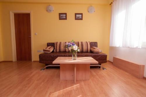 Hostal Guesthouse Villa Irena