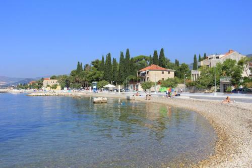 Apartment Kastel Luksic 12872a