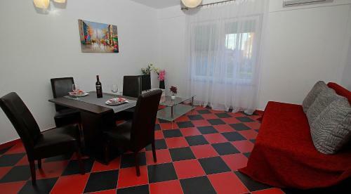 Apartment Maslina Bidol