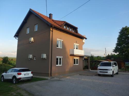 Hostal Apartments And Rooms Kristina