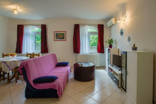 Two-bedroom Apartment In Kraljevica II