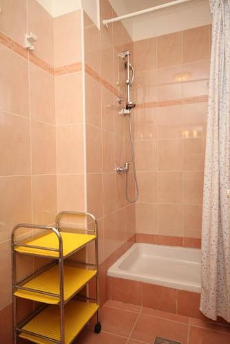 Apartment Zambratija 6997a