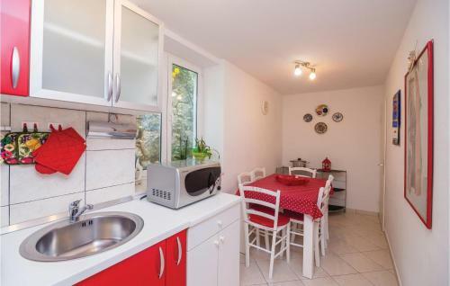 Holiday Home Za Gospom II