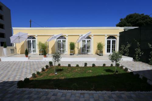 Hostal Guesthouse Villa Maggie