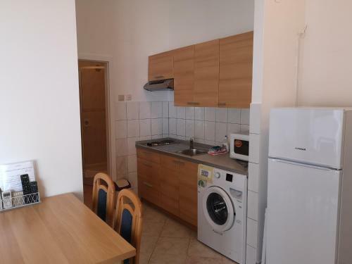 Lumbarda Resort Apartment