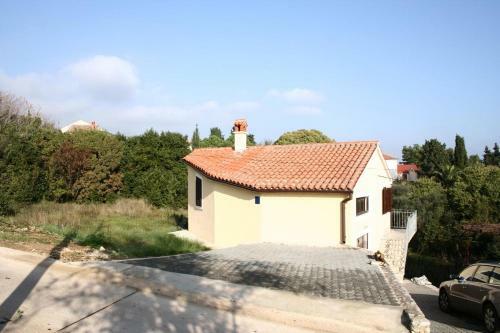 Apartment Nerezine 2519a