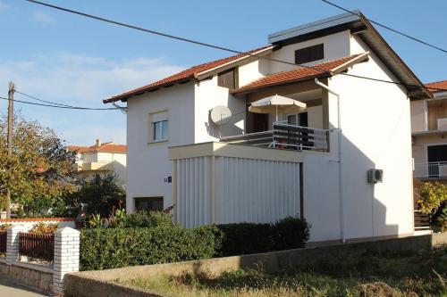 Apartments With A Parking Space Vodice - 5890
