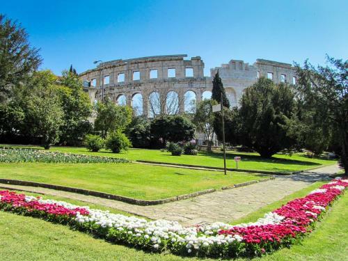 Apartment In Pula/istrien 11445