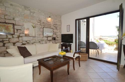 Sea View Apartment Olja