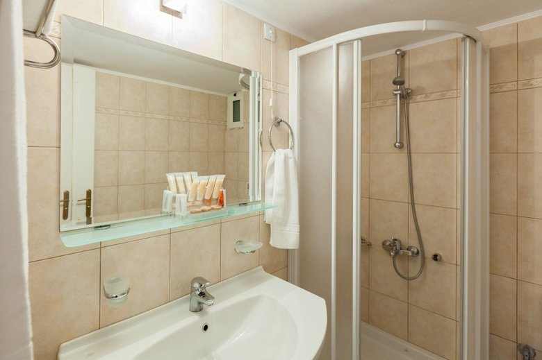 Pantheon City Hotel