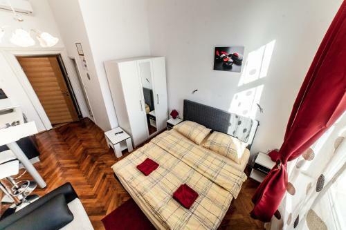 Palmers Apartments And Rooms