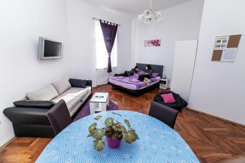 Palmers Apartments And Rooms