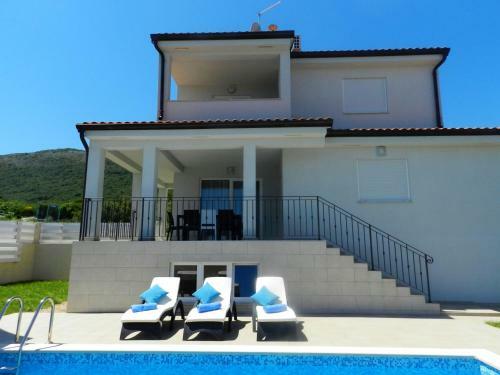 Villa Aura Yourcroatiaholiday