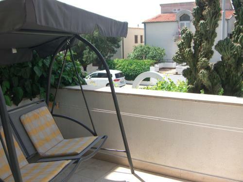 Apartments Villa Jarak