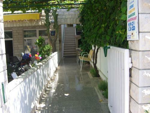 Apartments Villa Jarak