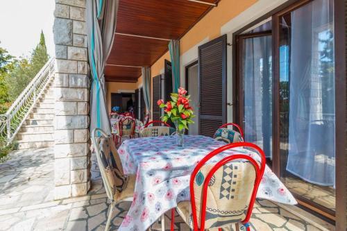 Apartments And Rooms With Parking Space Crikvenica - 5492