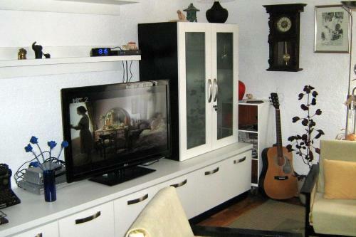 Apartments With Wifi Novi Vinodolski - 2382