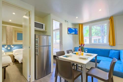 Superior Mobile Homes In Camping Kazela
