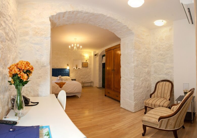 Bed & Breakfast Vila Baguc