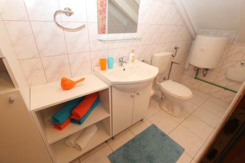 Hostal Apartments Villa Sirena