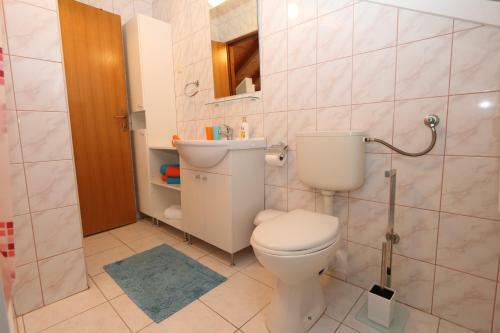 Hostal Apartments Villa Sirena