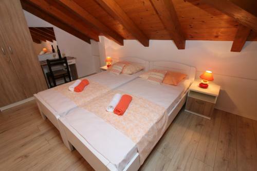 Hostal Apartments Villa Sirena