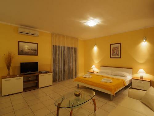 Apartamentos Villa Petra