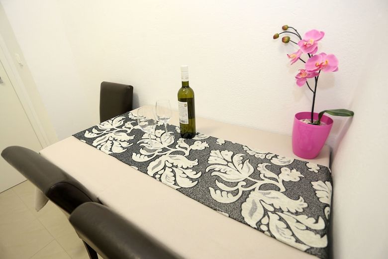 Hostal Central Square Guest House