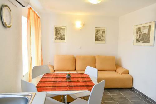 City Centre Apartments