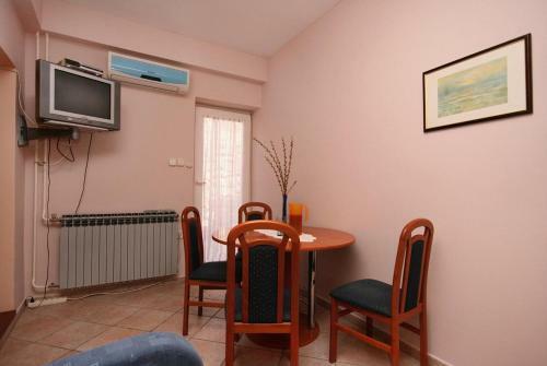 Apartment Novi Vinodolski 5488b