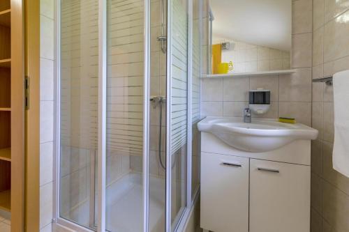Apartments By The Sea Selce (crikvenica) - 5367