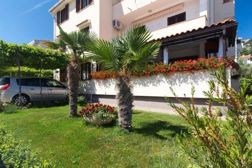 Apartments Dujmovic Ivo 1