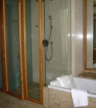 Hotel Ch�teau De Valmy