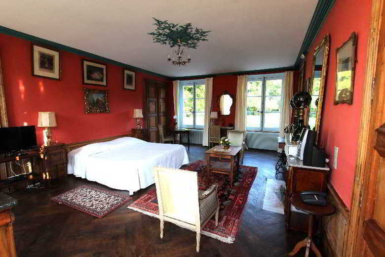 Albergue Ch�teau D'island V�zelay