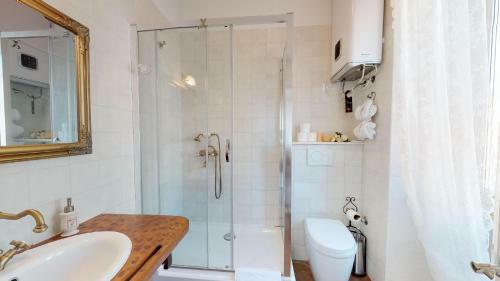 Radovani Luxury Apartment With Private Pool