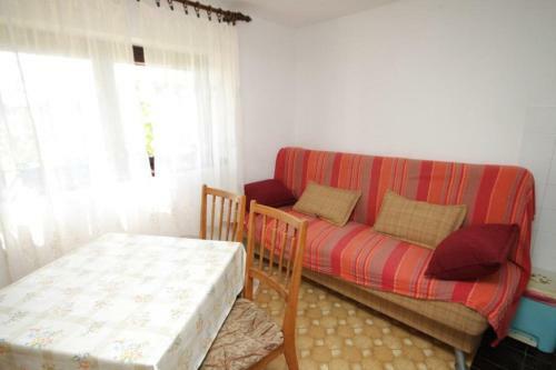Apartment Ugljan 8404a