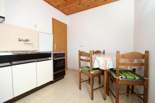 Apartment Lumbarda 9299a