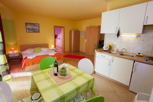 Apartamentos Villa Mia Makarska