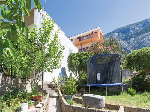 Apartment Makarska With Sea View 296