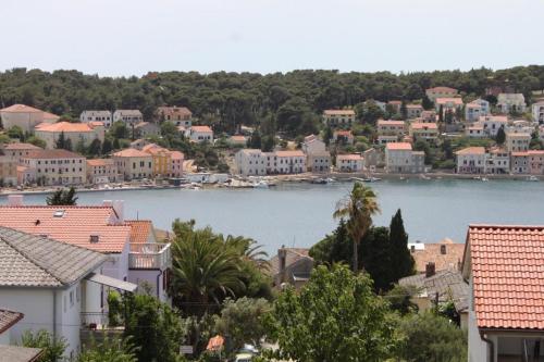 Apartment Mali Losinj 7942a
