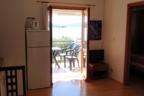 Apartments By The Sea Vodice - 5807