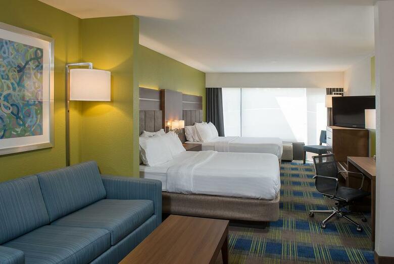 Holiday Inn Express Hotel & Suites Clifton Park