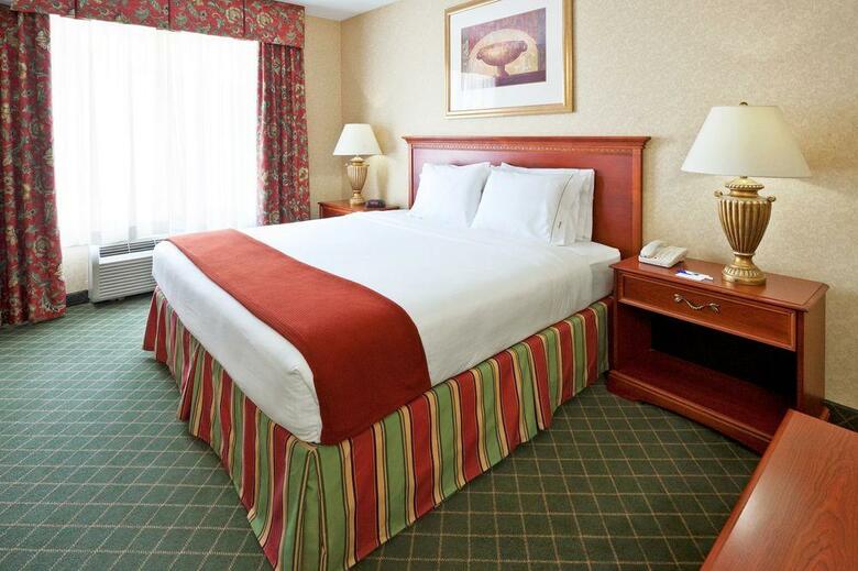 Holiday Inn Express Hotel & Suites Clifton Park