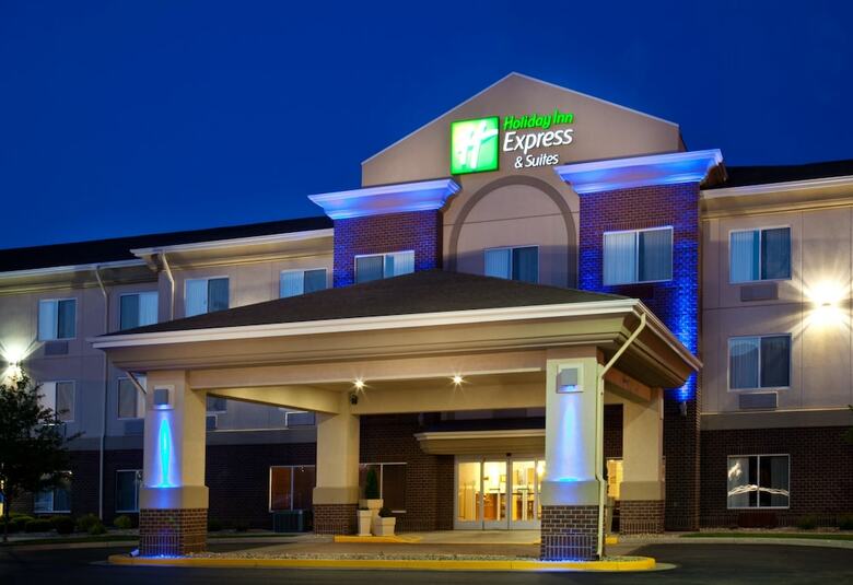 Holiday Inn Express Hotel & Suites Brookings