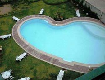 Days Hotel Batangas