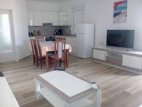 Bluegum Apartments