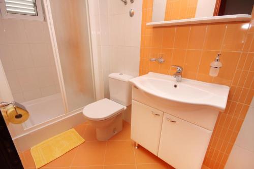 Hostal Apartments With A Parking Space Vodice - 2995